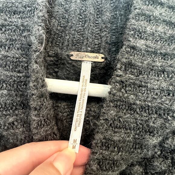 Free People Bradley Charcoal Heather dark gray bubble mock neck pullover sweater - Picture 4 of 4